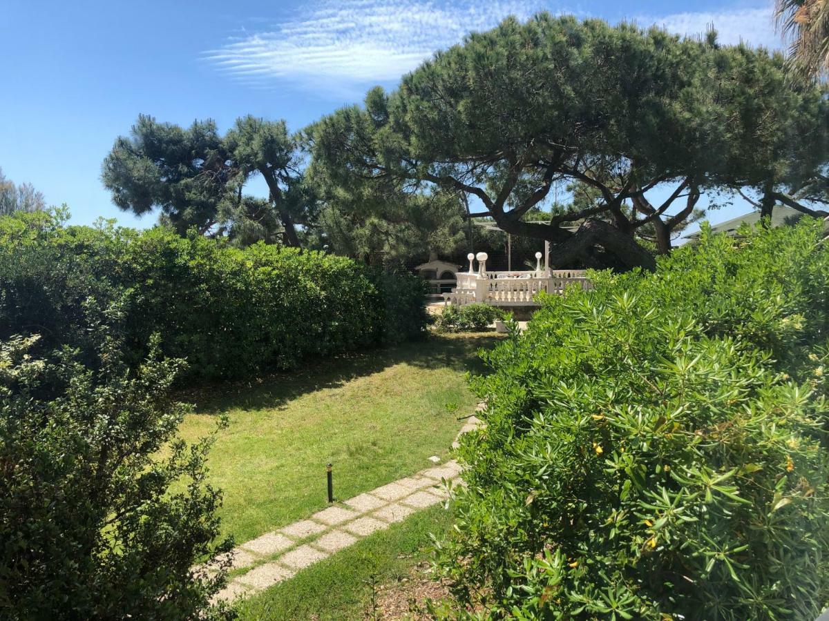 Domizia Palace Hotel Baia Domizia Luaran gambar